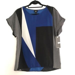 Geometric print top